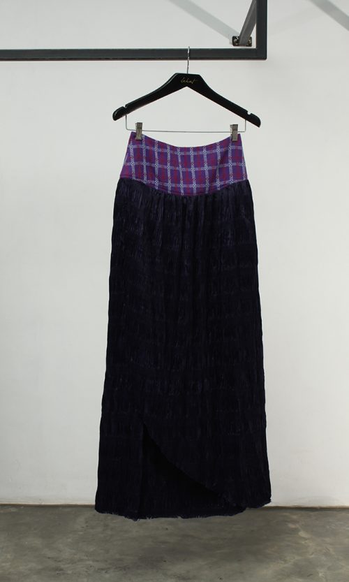 Textured Maxi Skirt in Black