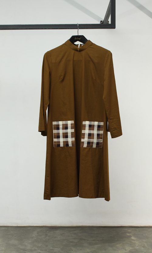 LEKAT DUA Brown Tunic with Pockets