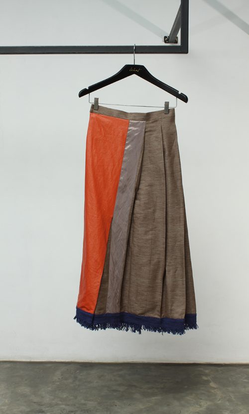 Three-Tone Pleated Midi Skirt