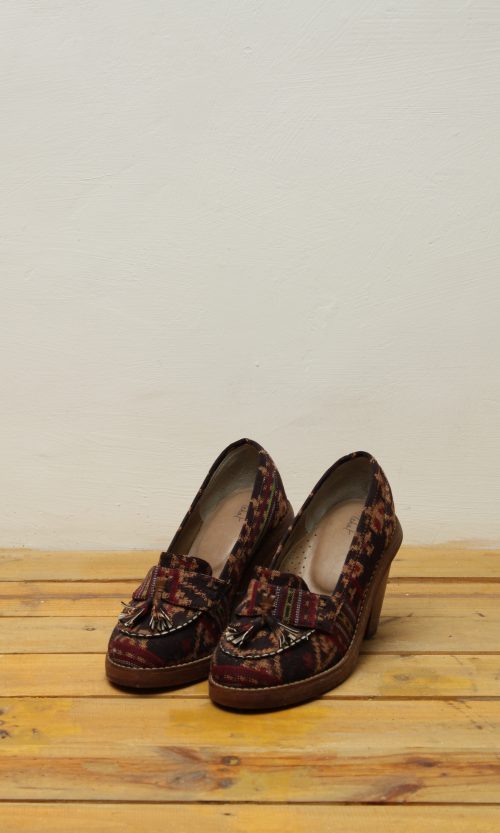 Ribbon Block Heels in Maroon