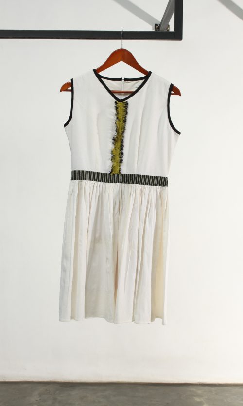222a lekat dua dress