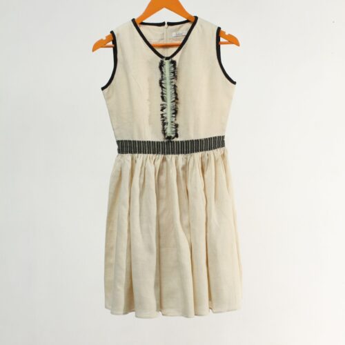 225a lekat dua dress