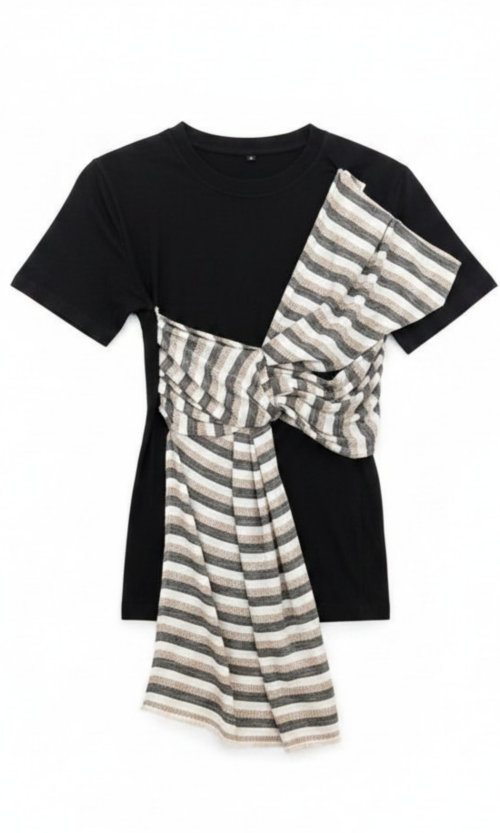 LEKAT DUA Patchwork Black T-Shirt