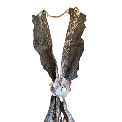 LEKAT Lace Floral Necklace in Black